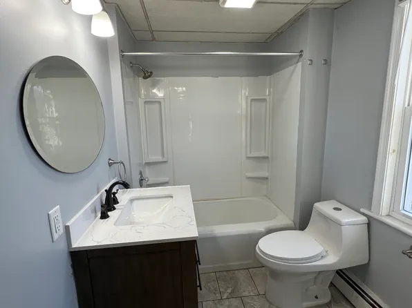 121 Prospect St Unit B, East Stroudsburg, PA 18301