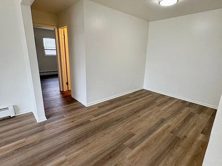 620 56th St SE #8 — Photo 9