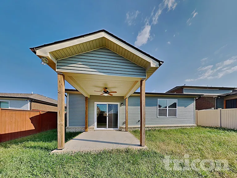 714 Amberton Dr — Photo 15