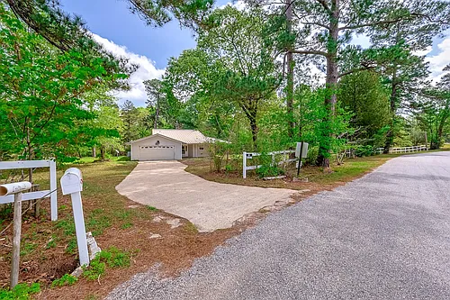 8 Vick Rd Photo 1