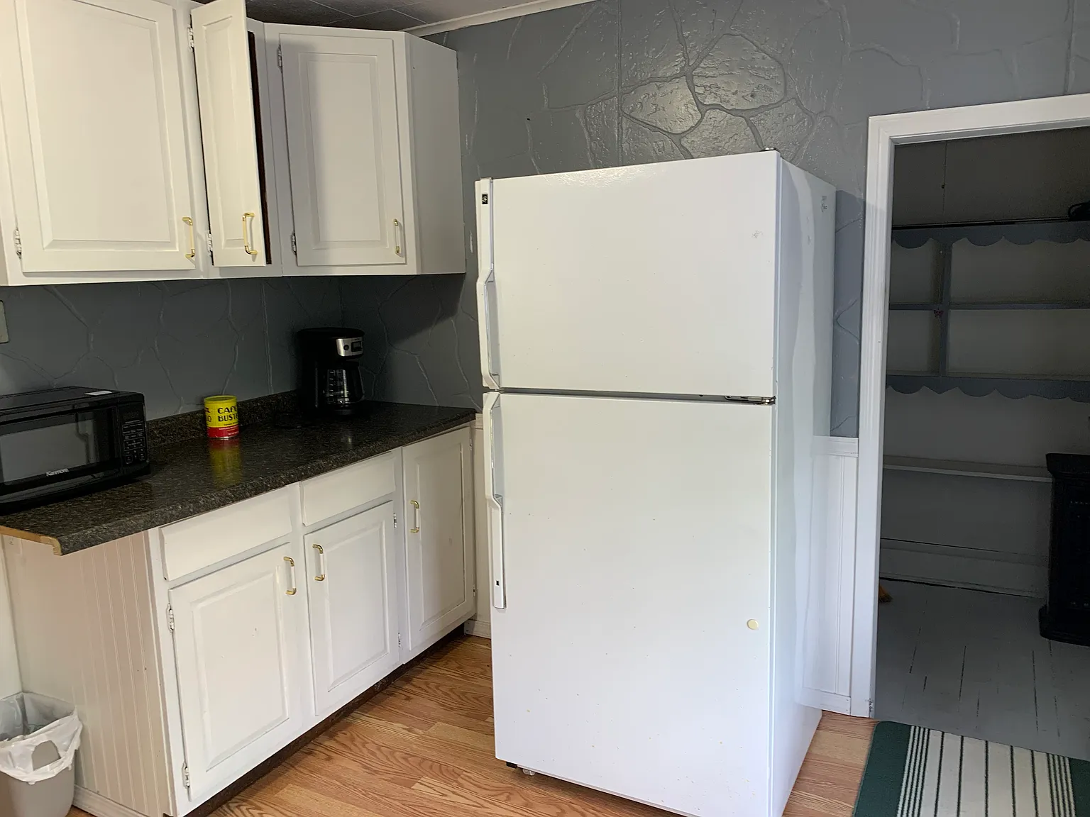2 bed, 1095 sqft, $1,295 — Photo 3