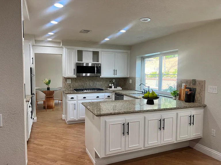 21415 Lilium Ct — Photo 5