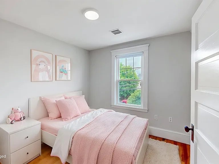 20 Harrington St #2 — Photo 28
