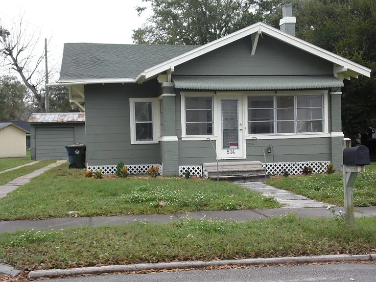 514 New York Ave — Photo 1