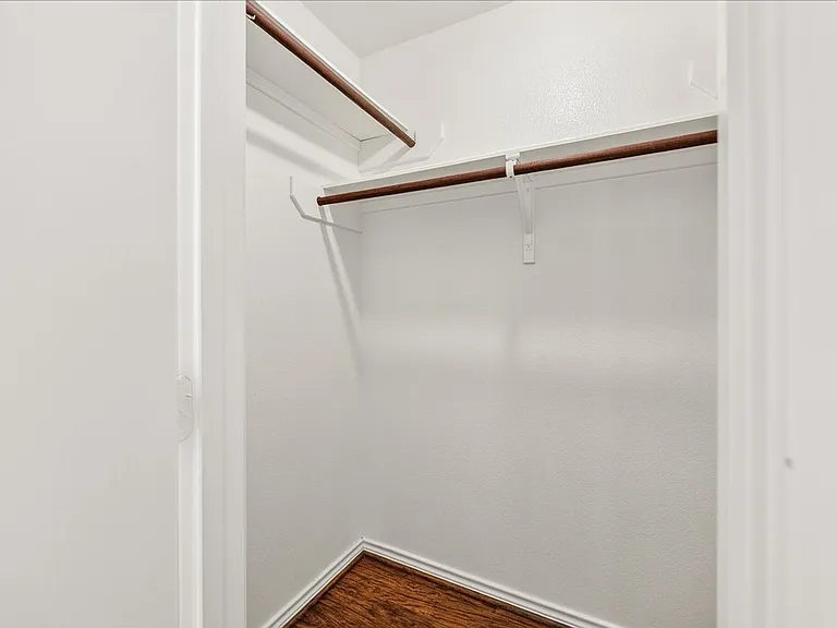 3810 Los Arroyos — Photo 30
