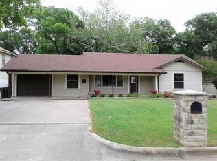 1804 Brook Hollow Dr, Fort Worth, TX 76114