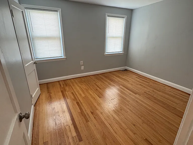 3743 Elmley Ave — Photo 3