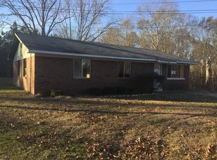 128 Pearline Ln, Starkville, MS 39759