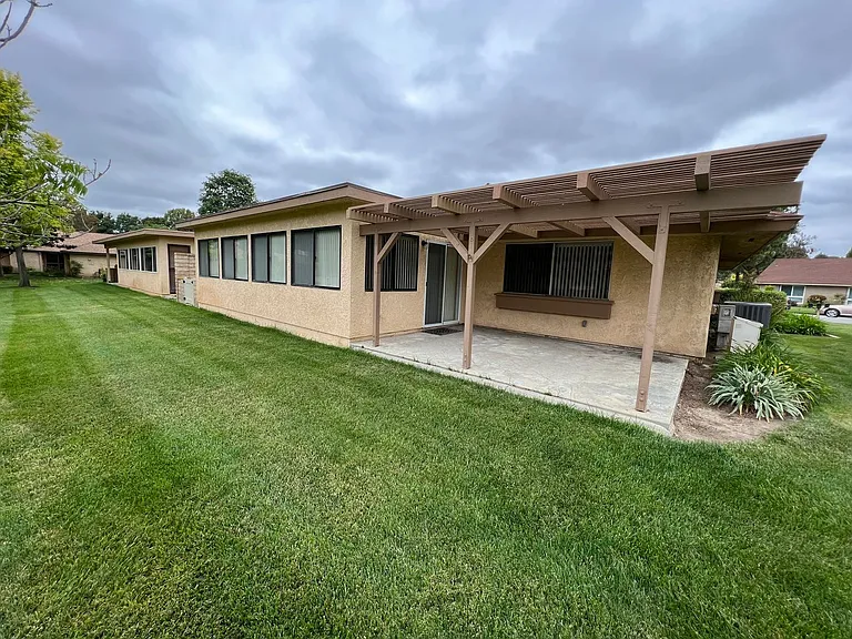 14117 Village 14 — Photo 11