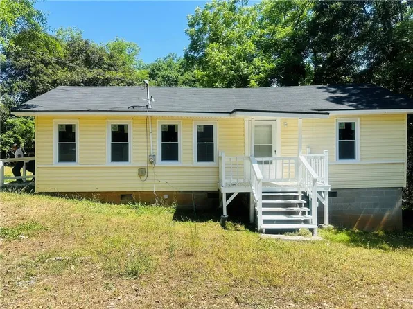 110 Bermuda St, Royston, GA 30662