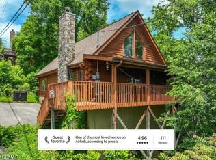 2205 Eagle Feather Dr, Sevierville, TN 37876