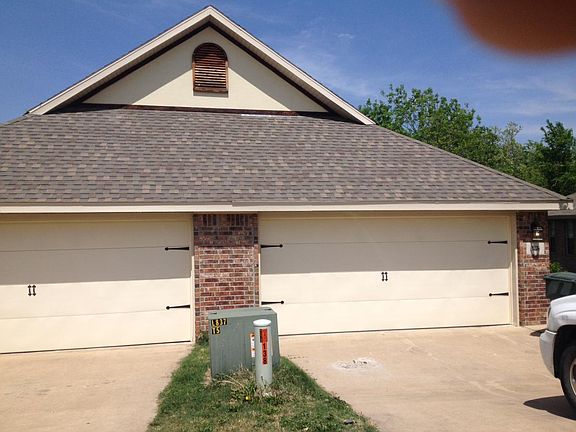 5th image of 209 S Woodsprings Dr