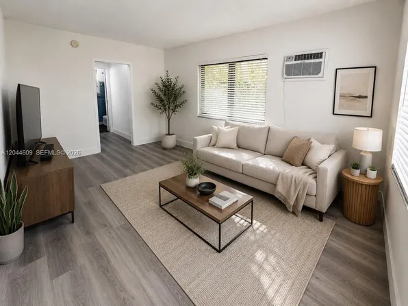 34 Madeira Ave APT 3, Miami, FL 33134