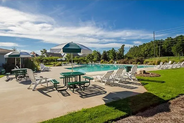 2 bed, 1084 sqft, $1,400 — Photo 3