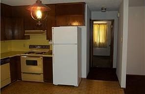 5th image of 108 Pine Knoll Ct