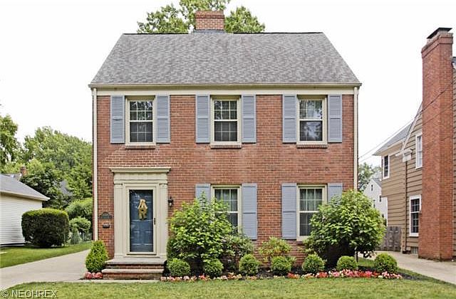 1st image of 20595 Beaconsfield Blvd