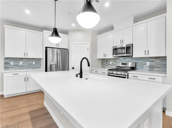 2675 Deep Canyon St, Henderson, NV 89044