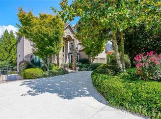 1686 Kenbrook Trce NW, Acworth, GA 30101