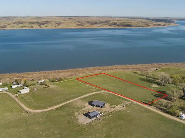 5 Six 7 Little Beaver Bay Trl SW, Linton, ND 58552