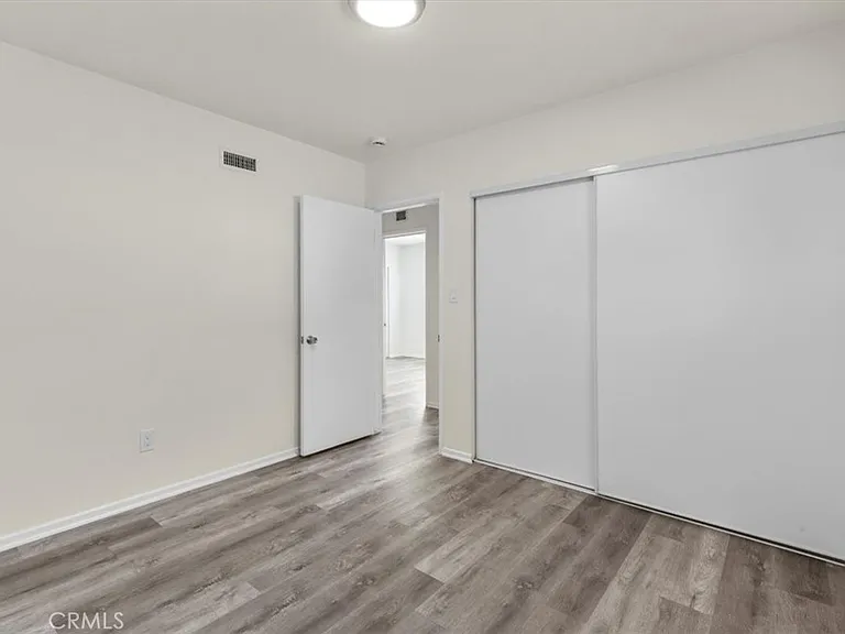 529 W Blaine St — Photo 16