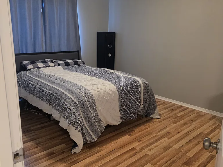 8746 NE Box Elder St — Photo 17