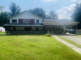 5687 W Hanes Rd, Vassar, MI 48768