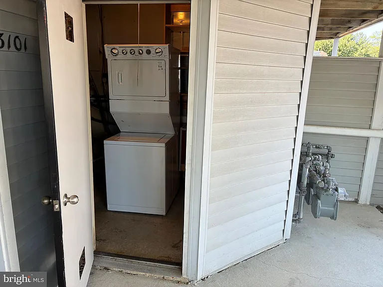 3101 Sherry Ct — Photo 10