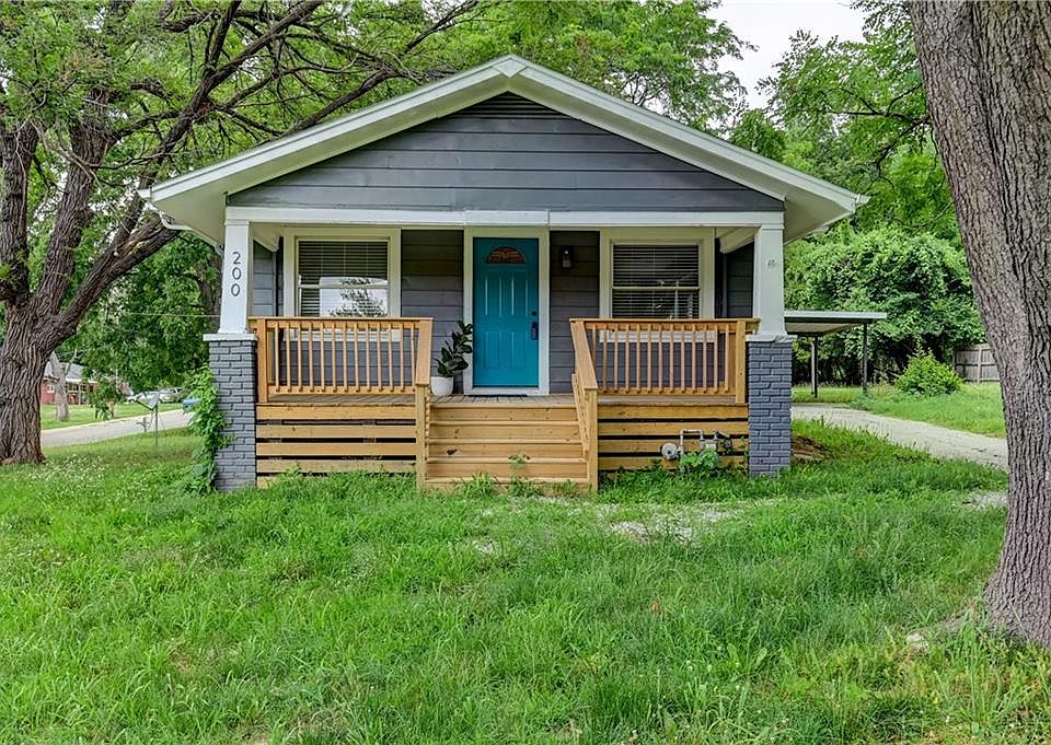 200 E Whittier St, MO 64119 MLS 2495325 Zillow