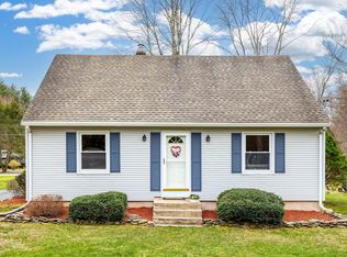 4 Curtis Dr, Tolland, CT 06084