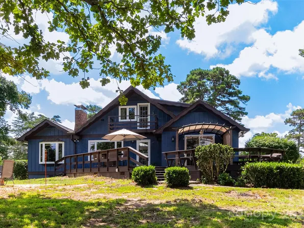 571 Bill Holbert Rd, Tryon, NC 28782