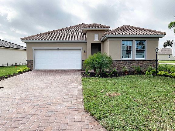 3rd image of 10112 Marbella Dr