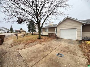 101 Lake St, Lakeside, IA 50588