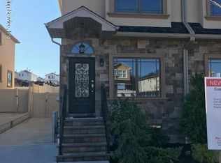 48 Conrad Ave, Staten Island, NY 10314