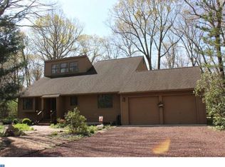 31 Madison Rd, Pittsgrove, NJ 08318