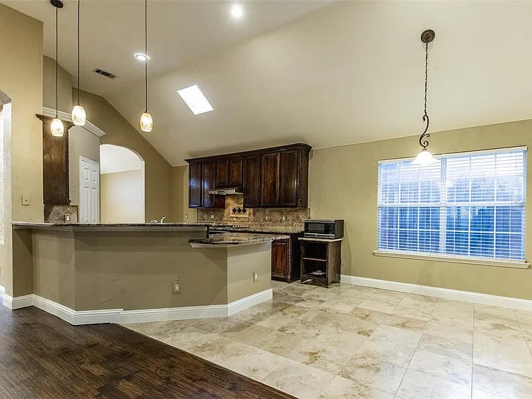 4313 Creekstone Dr — Photo 6