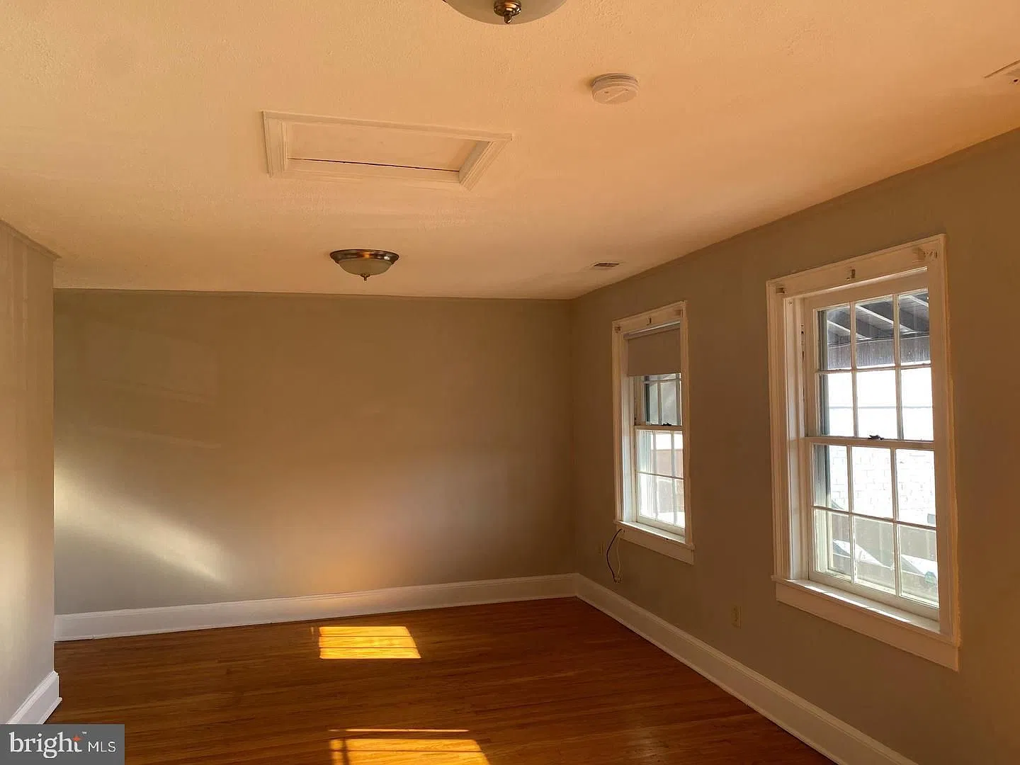 47 S Cameron St — Photo 4