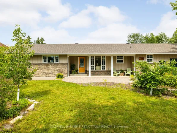 174 Lloydalex Cres, Ottawa, ON K0A 1L0