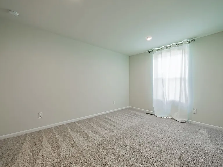 1582 Beachwood Dr — Photo 32