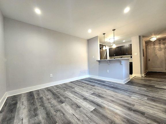 2nd image of 57 Branch Brook Pl APT 1B