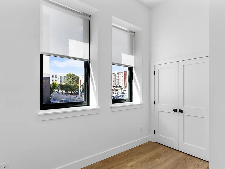 99 Richmond St #204 — Photo 6