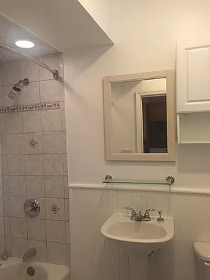 Rented by Limestone Realty Bklyn, LLC | media 10