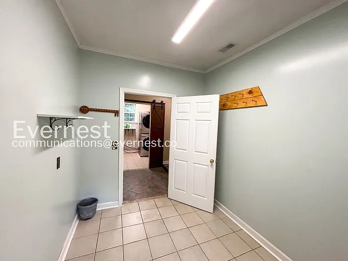 466 Hays Hollow Rd — Photo 17