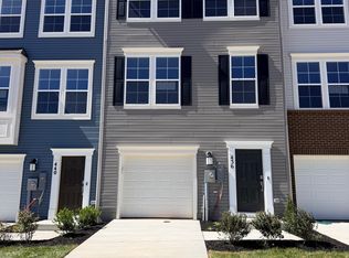 436 Seeback Dr, Charles Town, WV 25414