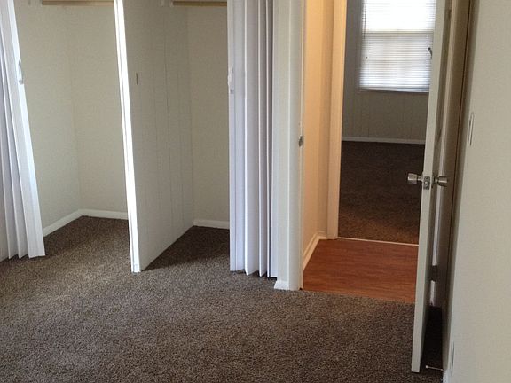 Bedroom (2)_02262014