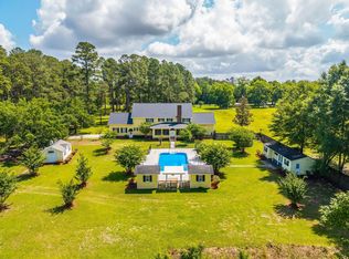 905 W Raysor St, Saint George, SC 29477