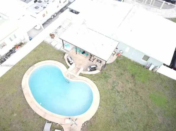 12430 NW 20th Ave, Miami, FL 33167