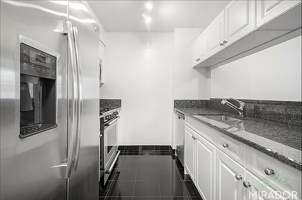 Rented by Mirador Real Estate | media 4