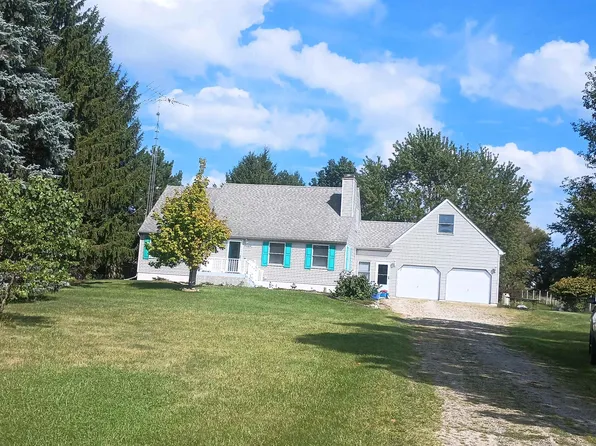 16465 Jennings Rd, Fenton, MI 48430