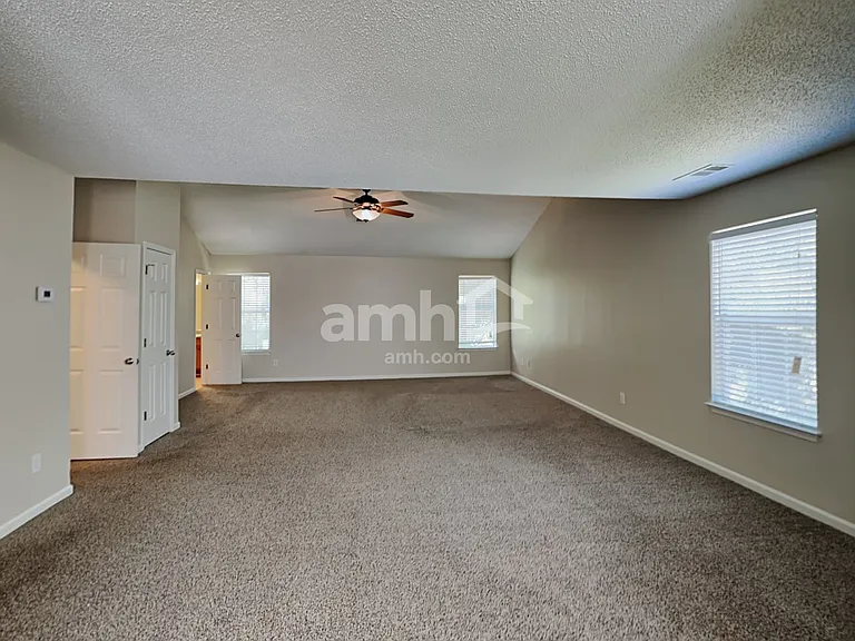 3094 Lonetree Point — Photo 13