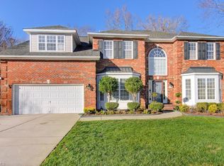 5011 Weatherstone Dr, Greensboro, NC 27406